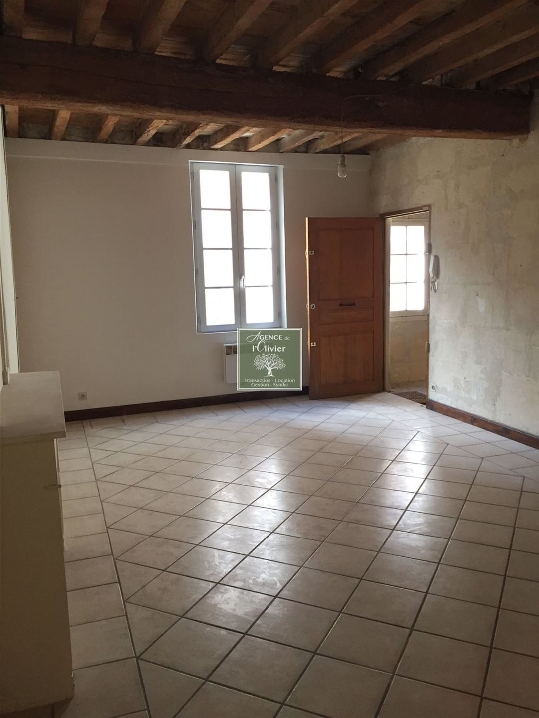 Appartement à louer, 30m², Arles