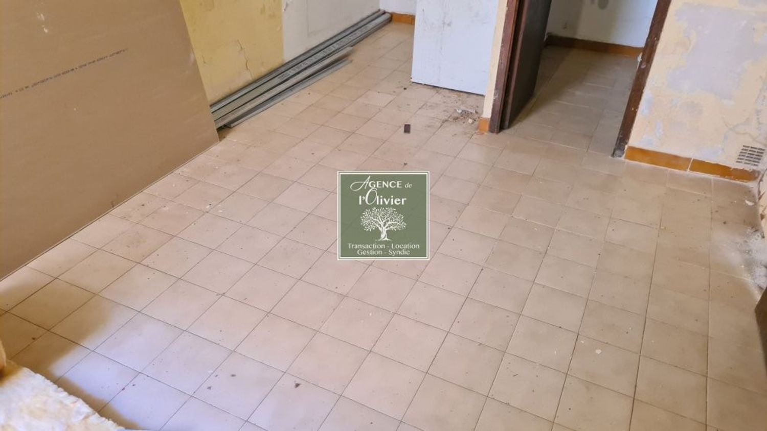 Appartement à vendre, 15m², Arles