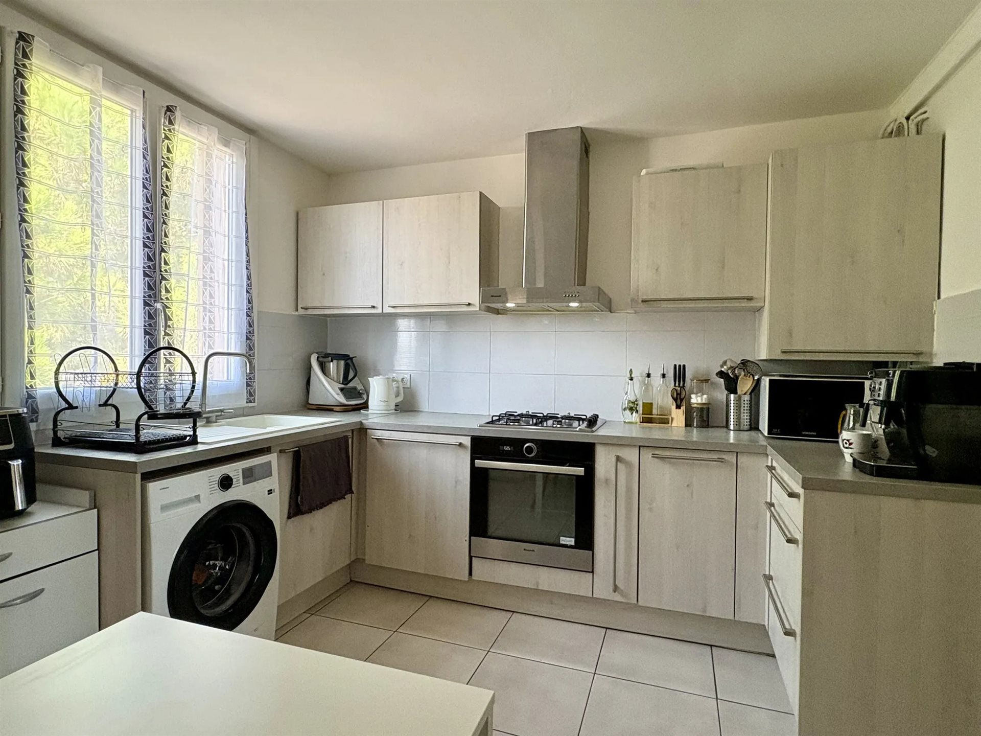 Appartement à vendre, 77m², Arles