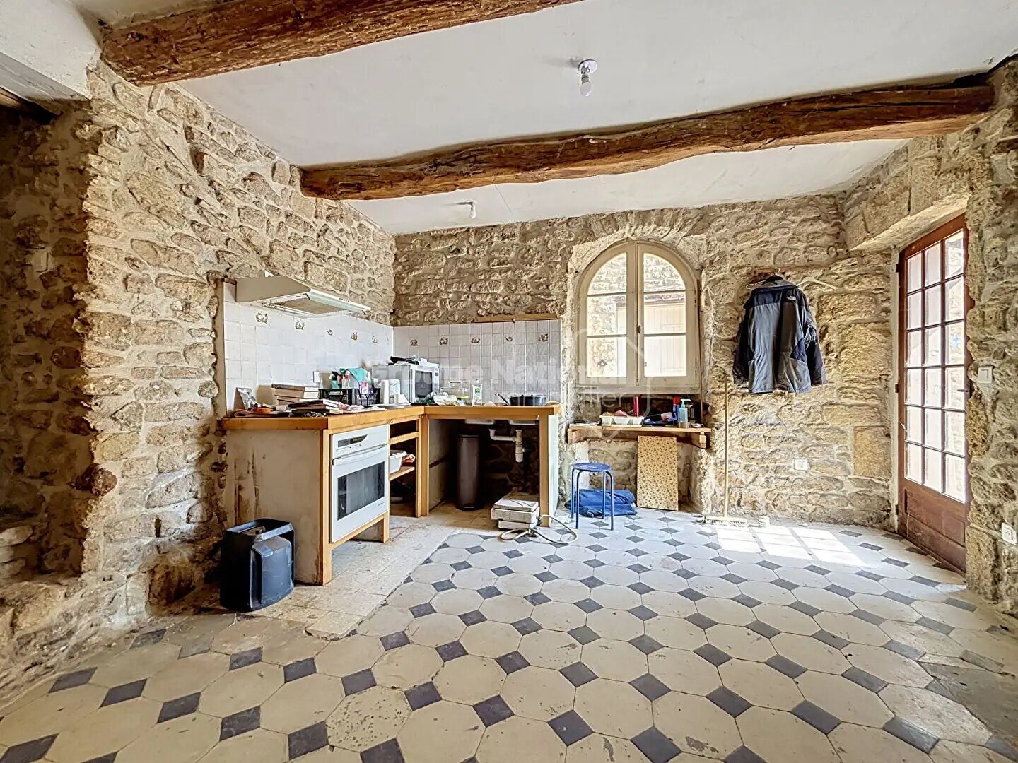 Maison à vendre, 75m², Cornillon-Confoux