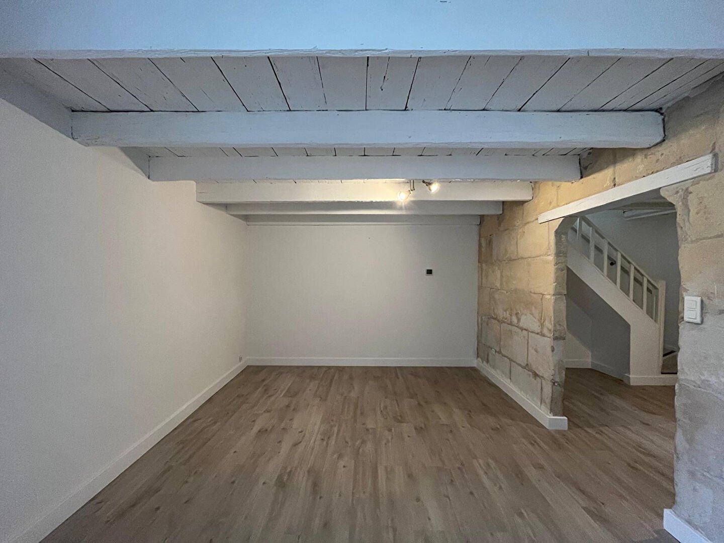 Maison à louer, 75m², Arles