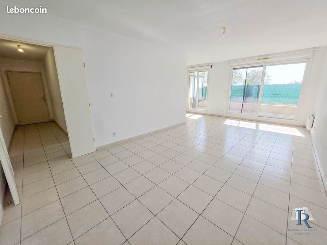 Appartement à vendre, 68m², Vitrolles