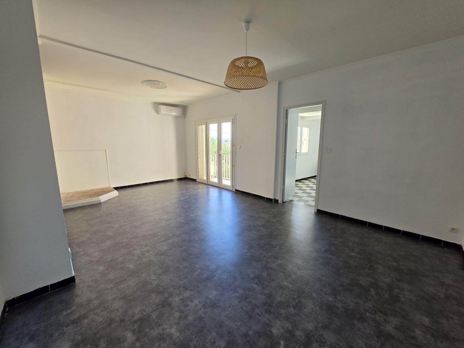 Appartement à louer, 68m², Vitrolles