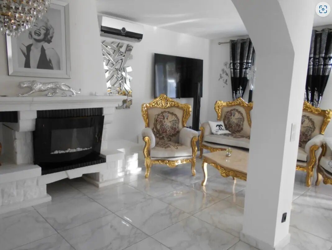 Maison à vendre, 178m², Rognac