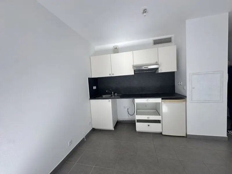 Appartement à louer, 28m², Marseille 10ème