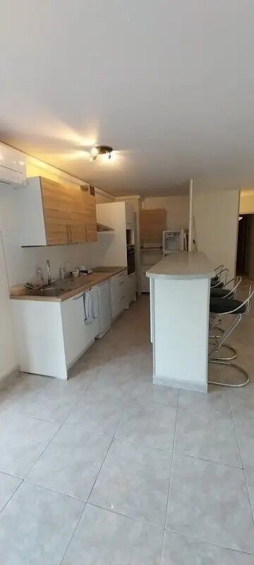 Appartement à louer, 84m², Marseille 8ème