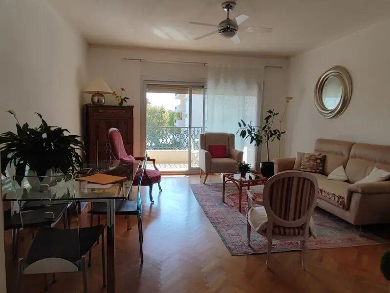 Appartement à louer, 85m², Marseille 8ème