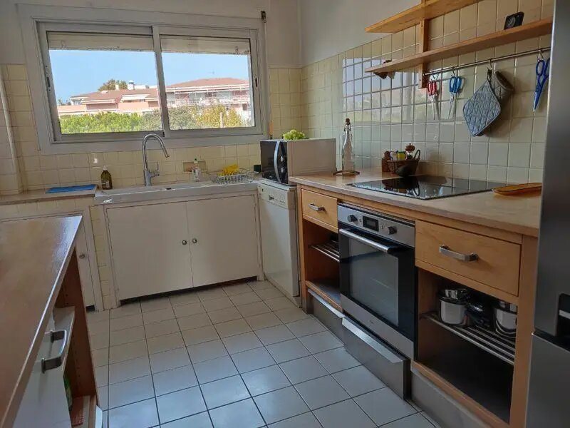 Appartement à louer, 85m², Marseille 8ème