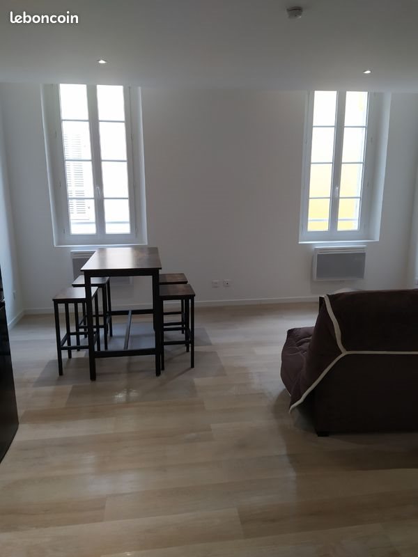 Appartement à louer, 30m², Aubagne