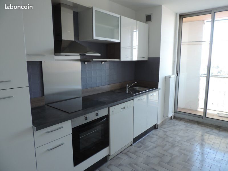 Appartement à louer, 81m², Marseille 14ème