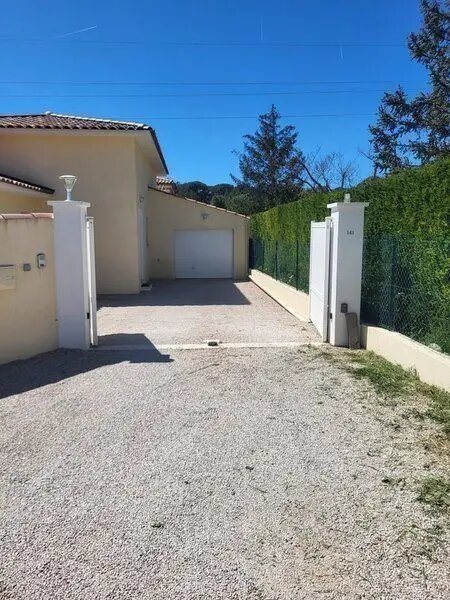 Maison à louer, 120m², Aubagne