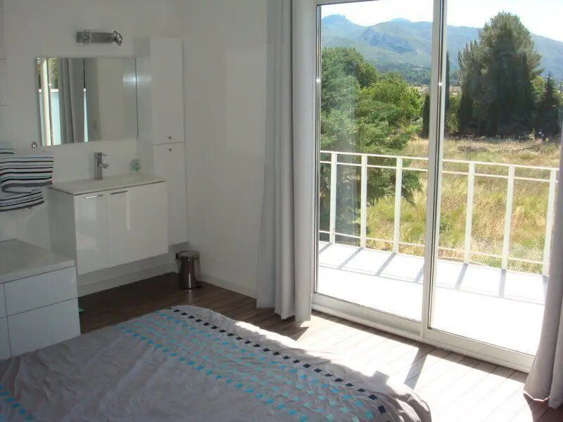 Appartement à louer, 100m², Aubagne