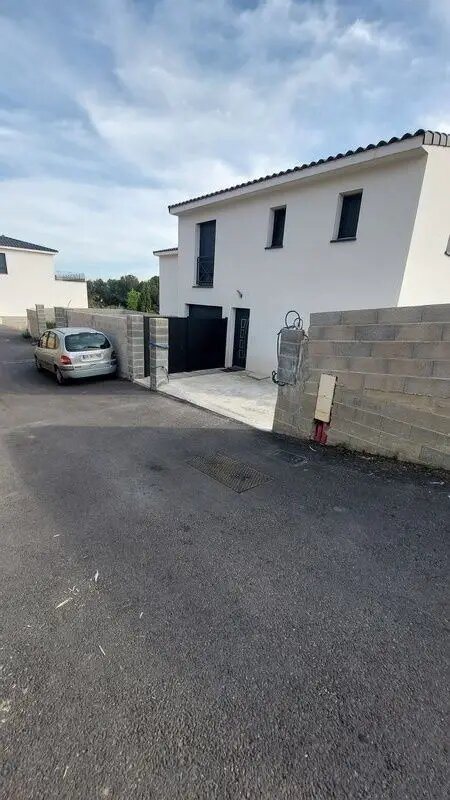 Appartement à louer, 70m², Marseille 15ème
