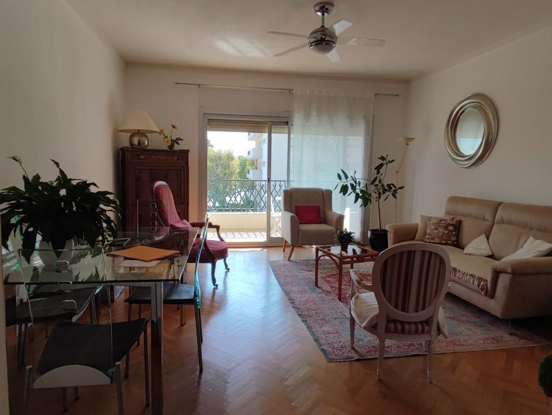 Appartement à louer, 85m², Marseille 8ème