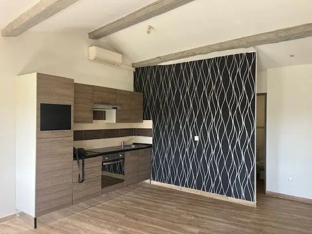 Appartement à louer, 53m², La Verdière