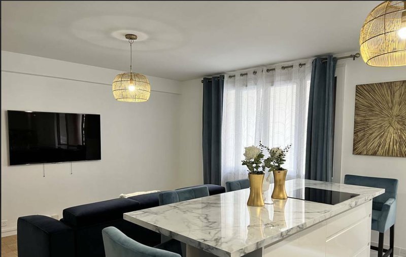 Appartement à louer, 65m², Marseille 7ème