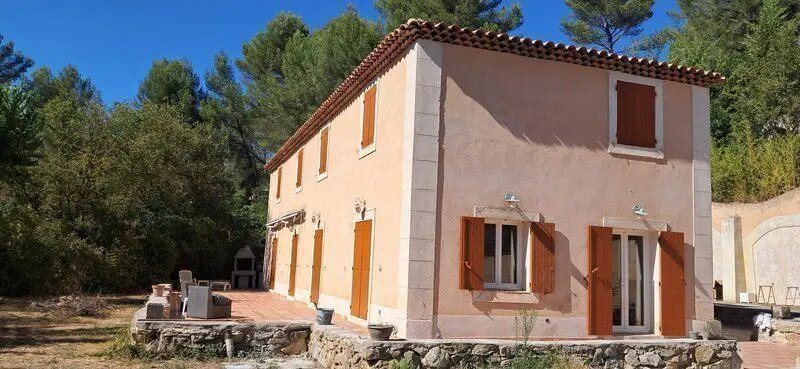 Maison à louer, 230m², Marseille 11ème