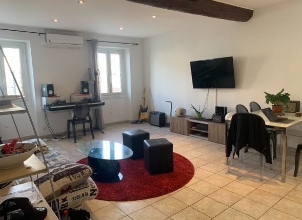 Appartement à louer, 58m², Marseille 1er