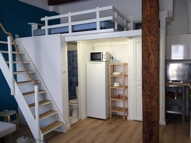 Appartement à louer, 17m², Marseille 5ème