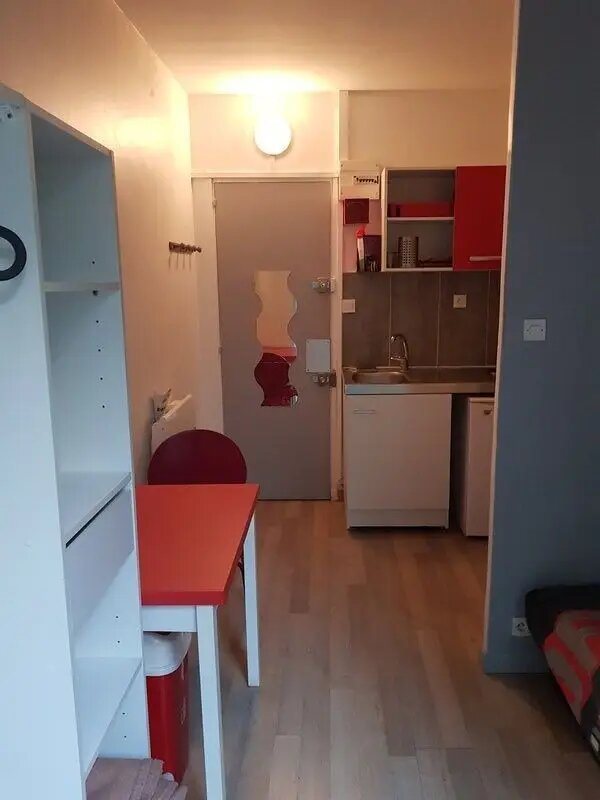 Appartement à louer, 10m², Marseille 8ème