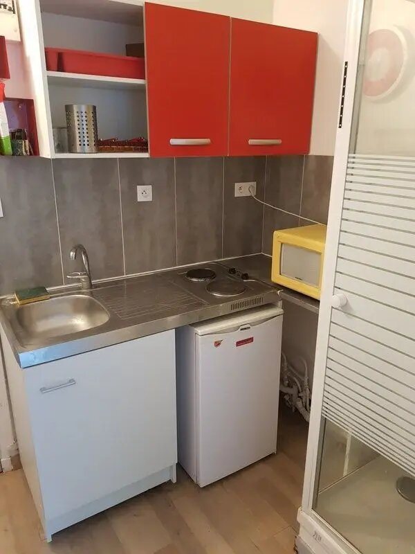 Appartement à louer, 10m², Marseille 8ème