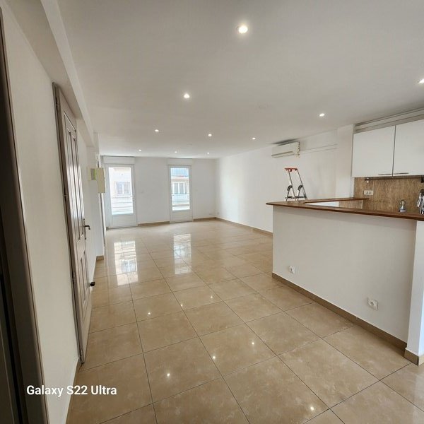 Appartement à louer, 65m², Marseille 7ème