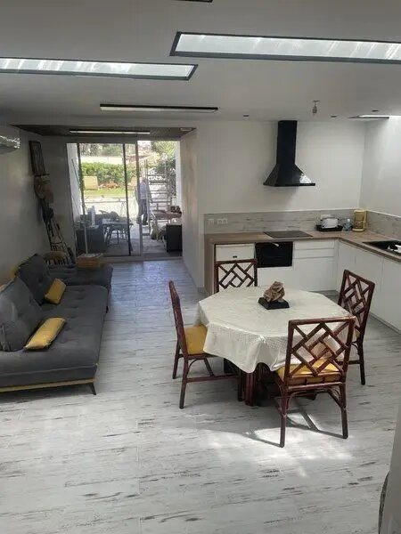 Appartement à louer, 88m², Cassis