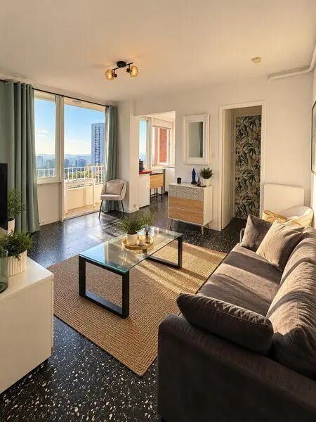 Appartement à louer, 29m², Marseille 9ème