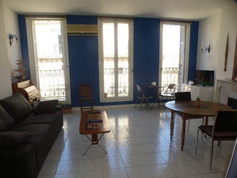 Appartement à louer, 69m², Marseille 1er