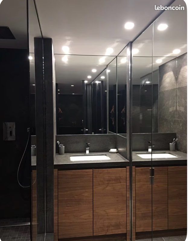 Appartement à louer, 45m², Marseille 8ème