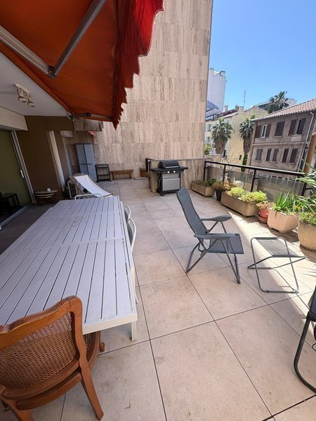 Appartement à louer, 110m², Marseille 6ème