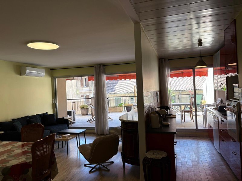 Appartement à louer, 110m², Marseille 6ème