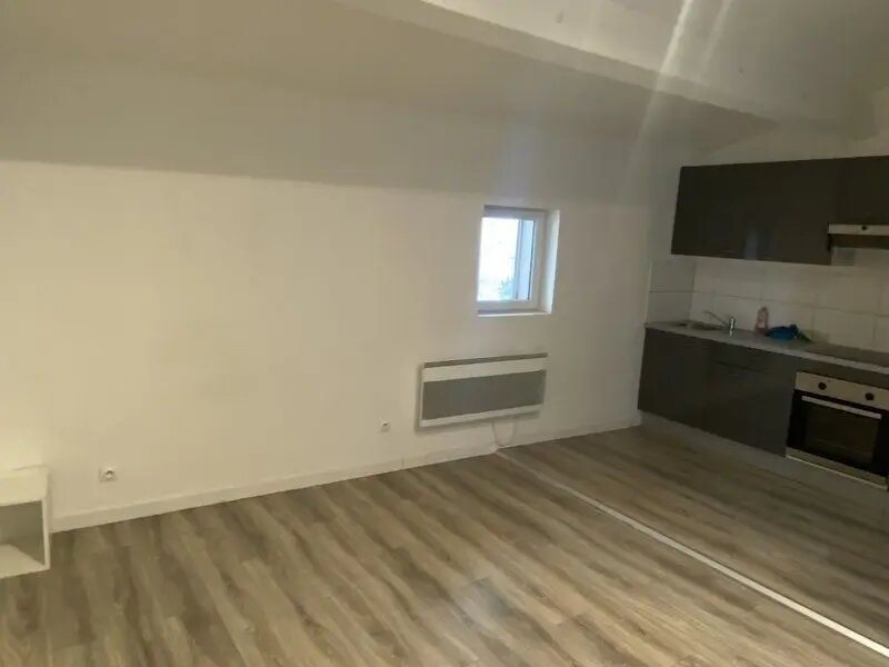 Appartement à louer, 26m², Aubagne