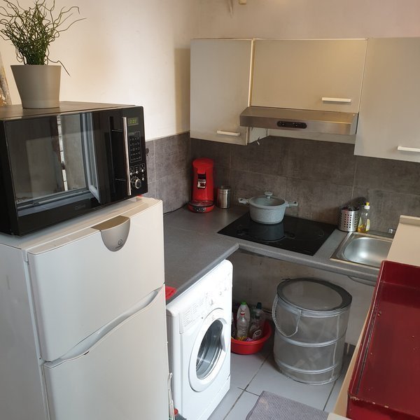 Appartement à louer, 35m², Marseille 6ème