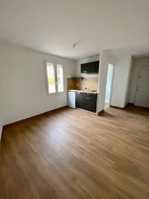 Appartement à louer, 18m², Saint-Contest