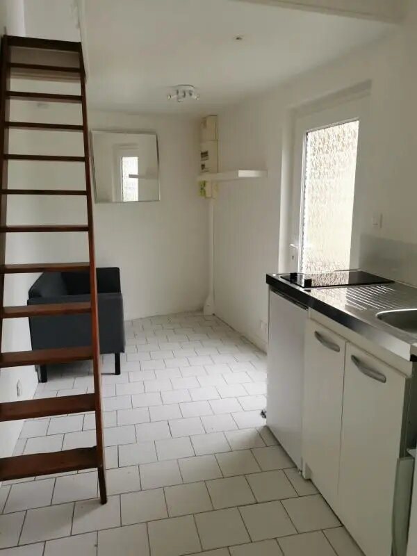 Appartement à louer, 13m², Pont-l'Evêque