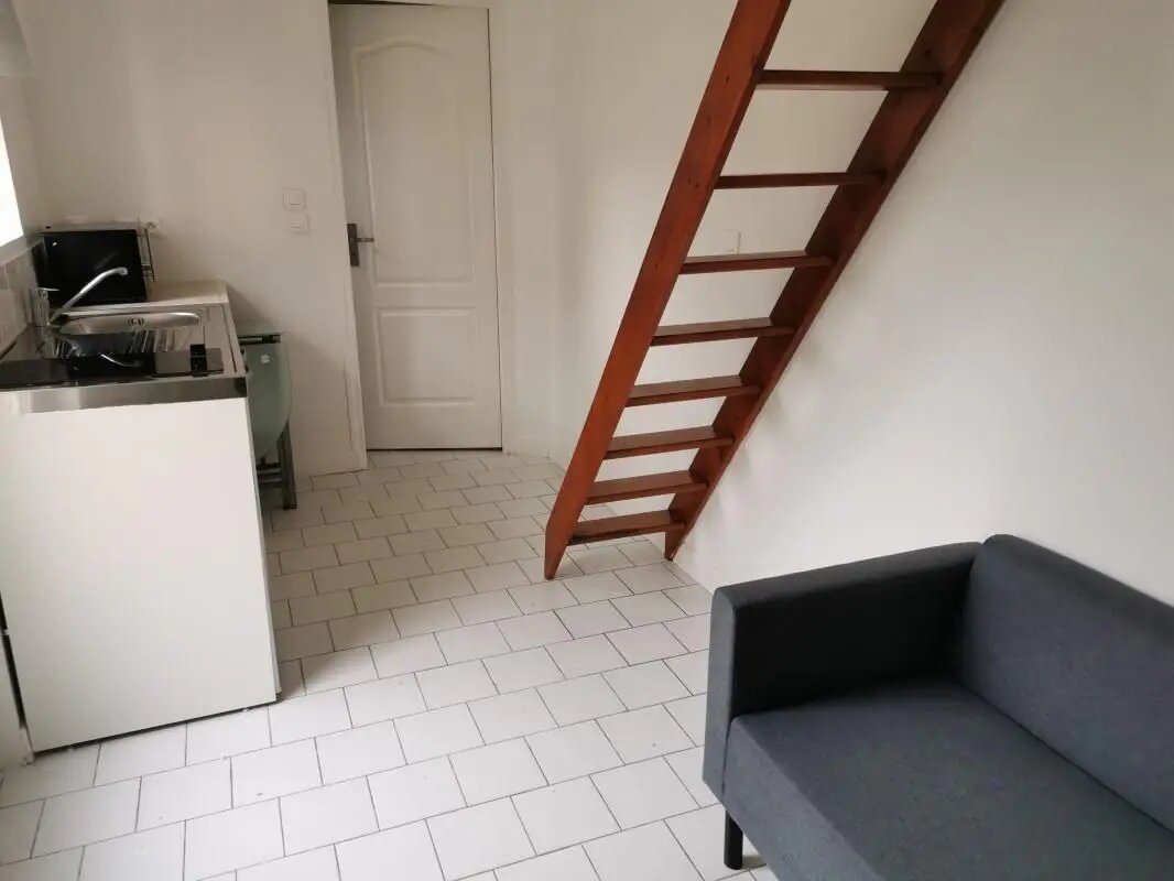 Appartement à louer, 13m², Pont-l'Evêque