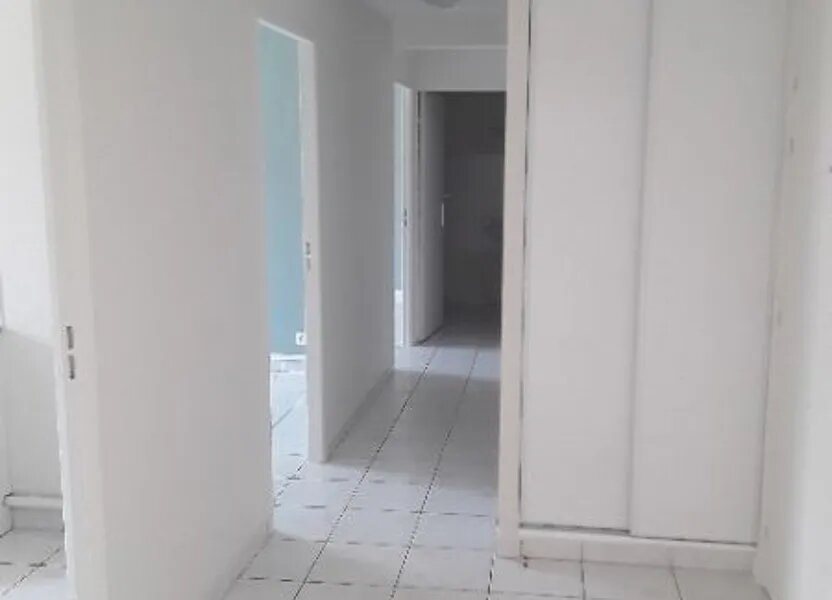 Appartement à louer, 63m², Pont-l'Evêque
