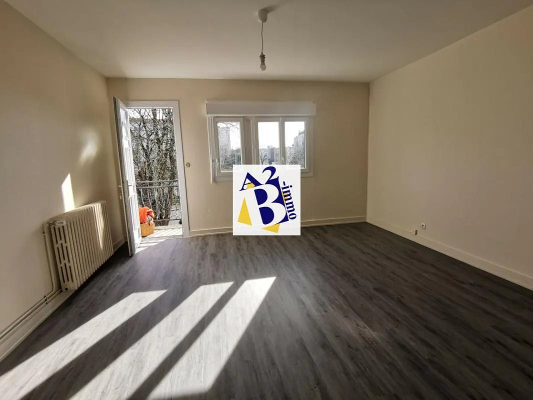Appartement à louer, 33m², Angoulême