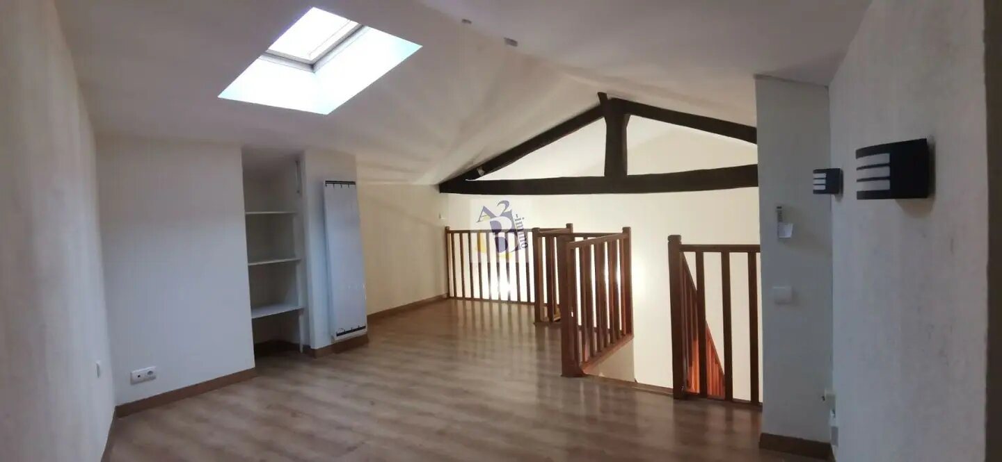 Maison à louer, 56m², Gond-Pontouvre