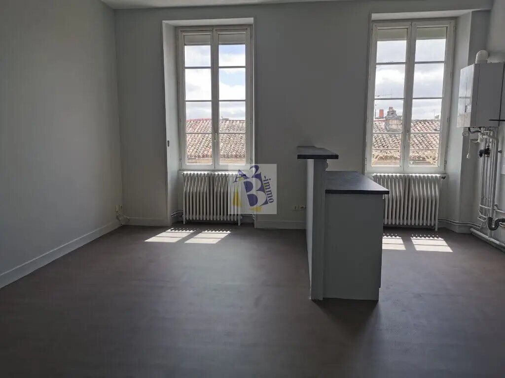 Appartement à louer, 60m², Angoulême