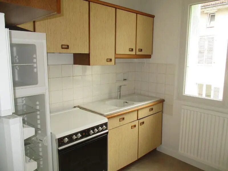 Appartement à louer, 45m², Aurillac