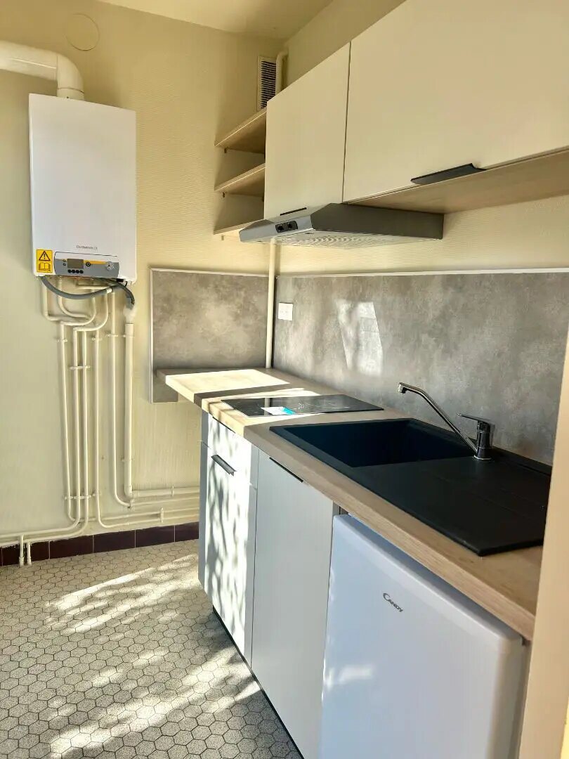 Appartement à louer, 29m², Aurillac