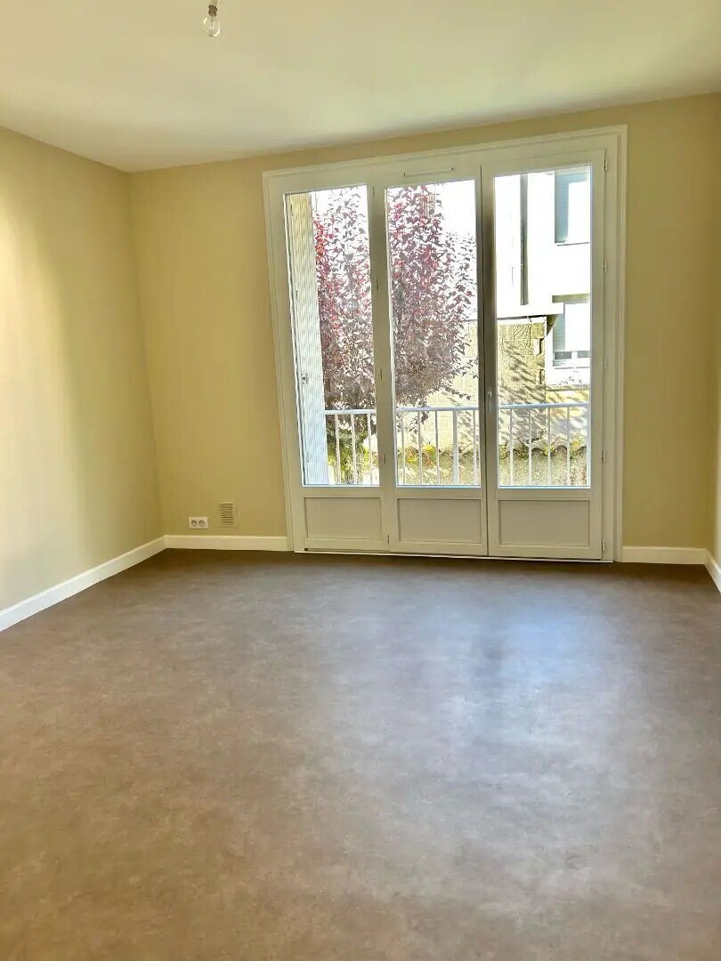 Appartement à louer, 51m², Aurillac