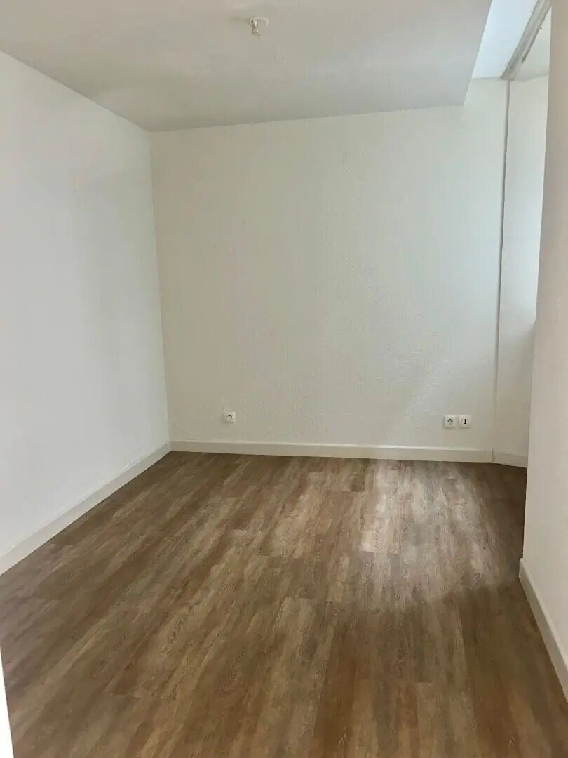 Appartement à louer, 34m², Aurillac
