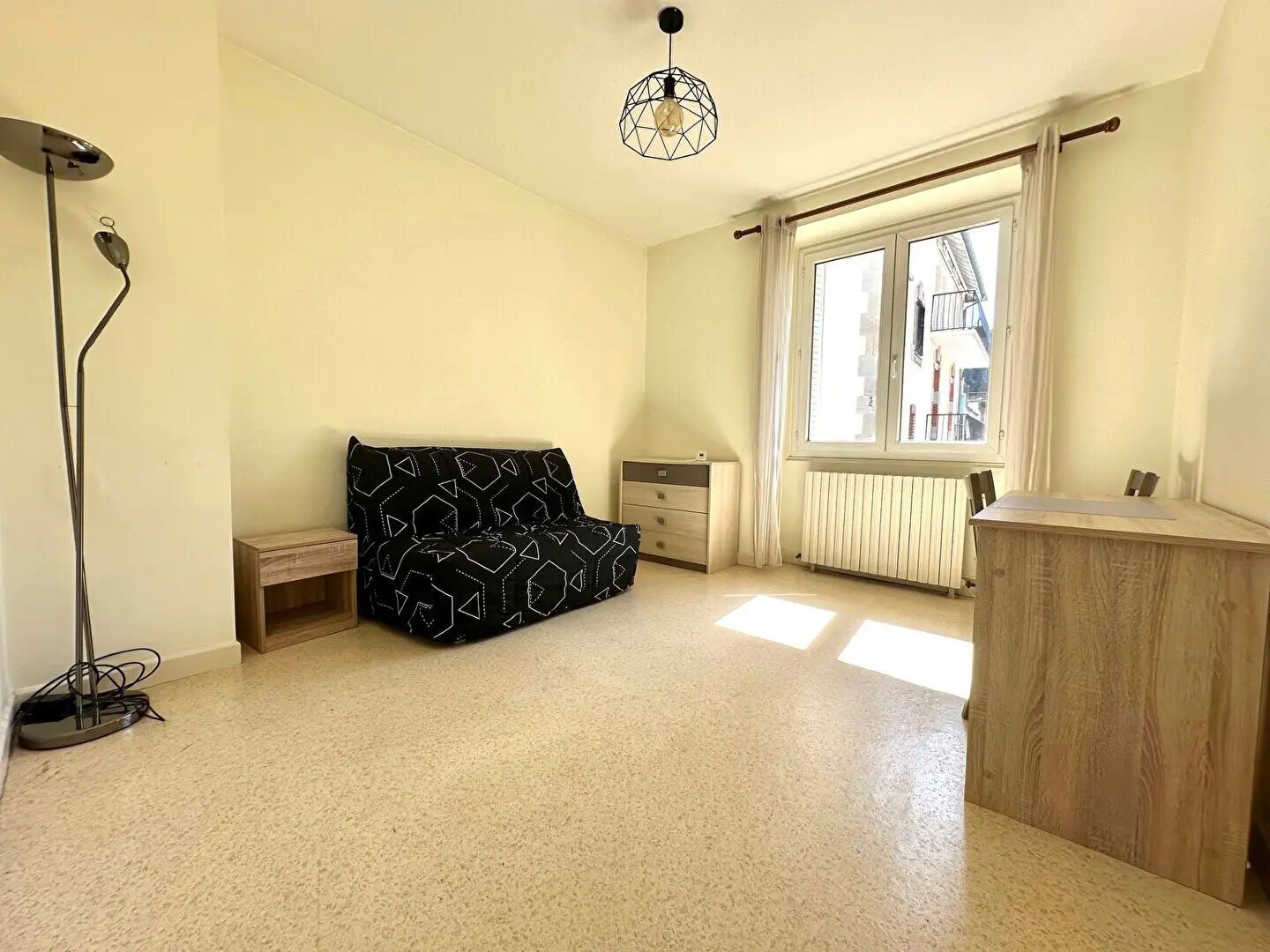 Appartement à louer, 24m², Aurillac