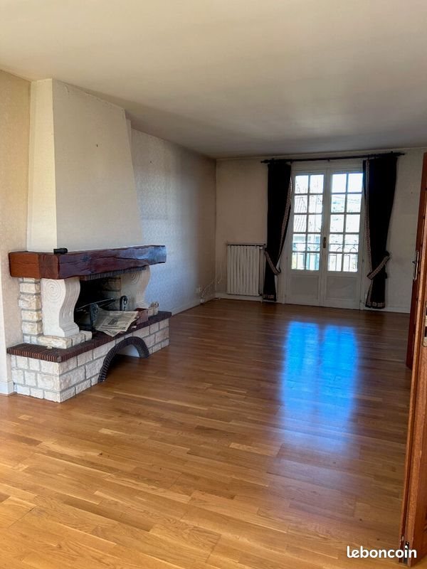 Maison à louer, 155m², Aurillac