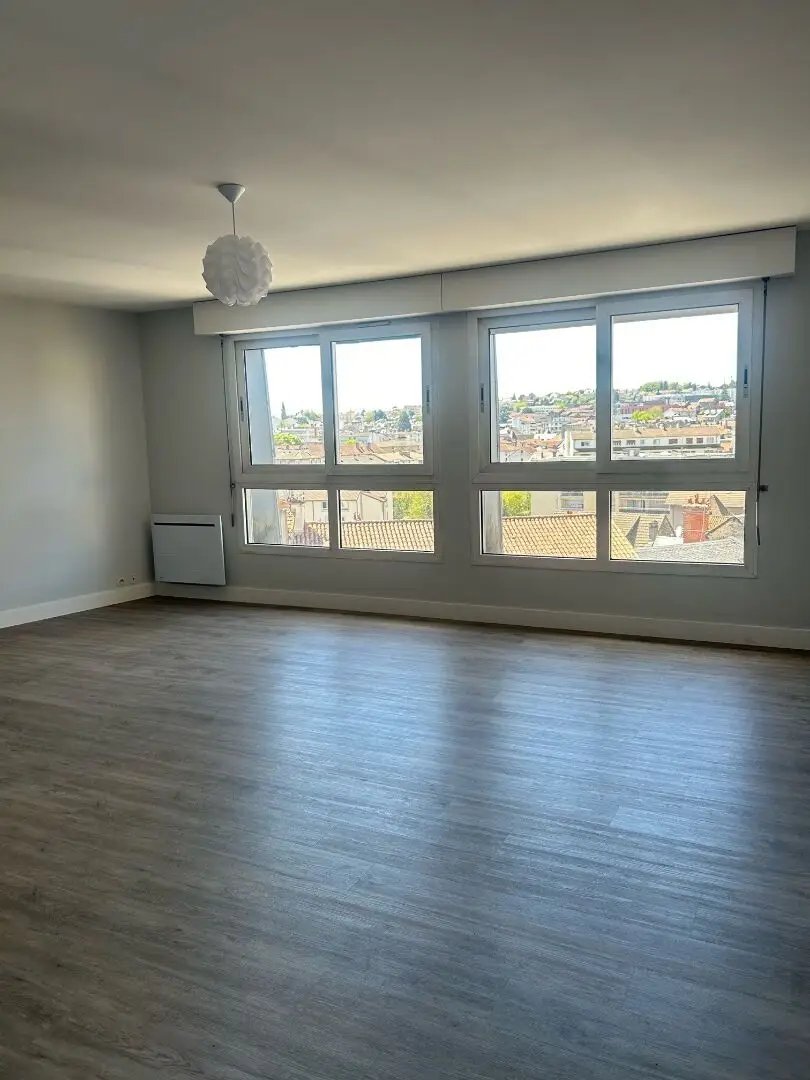 Appartement à louer, 115m², Aurillac