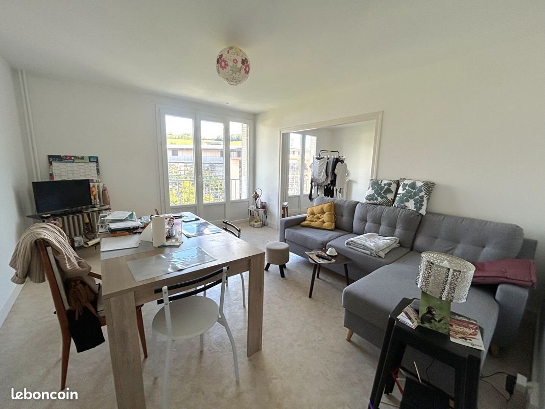 Appartement à louer, 87m², Aurillac