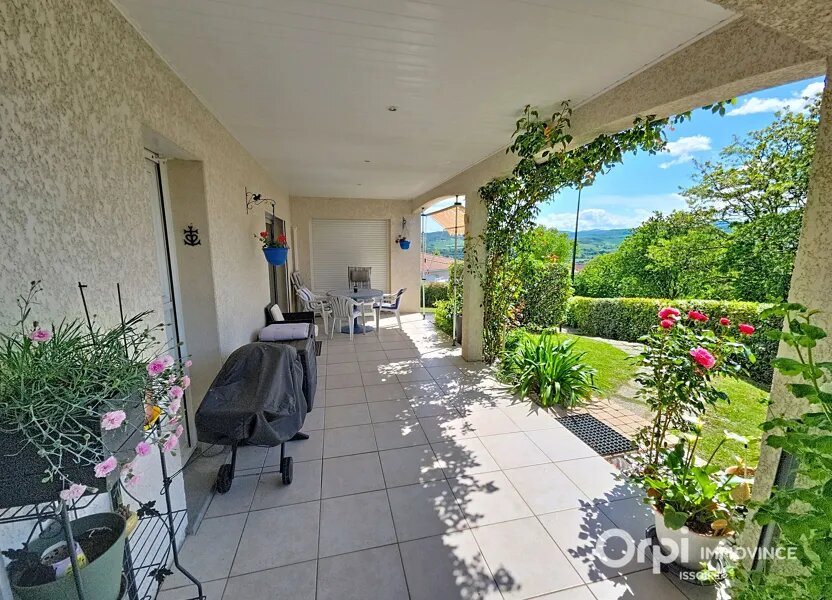 Maison à vendre, 111m², Pardines